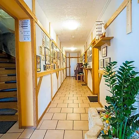 Ξενοδοχείο Forsthaus 3*